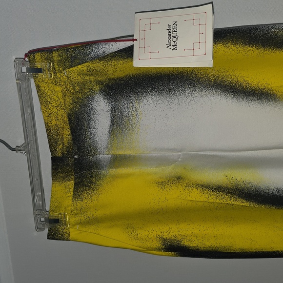 BNWT !! Alexander McQueen Mushroom Spores Yellow B & W Spray Paint Pant sz IT 40 - Picture 8 of 15